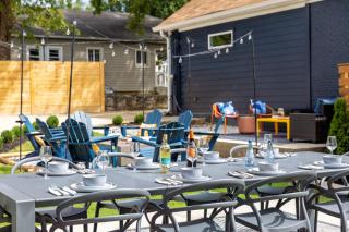 Luxury Home- Huge Yard, Fire Pit, Game and Movie Room - 2