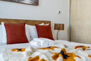 Artistic Retreat in JBR with Private Beach Access - Dubai - 6
