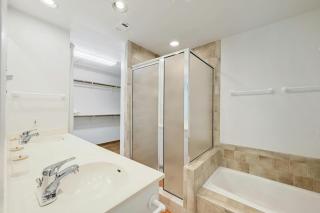 UT Austin Creekside Villa - 5 Bedroom Home - Austin - 8