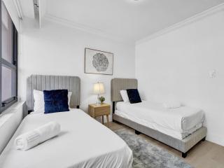 Comfortable Ocean View Condo Beach Service 1214 - Miami Beach - 5