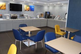 Comfort Inn & Suites Coralville - Iowa City near Iowa River Landing - Coralville - 5