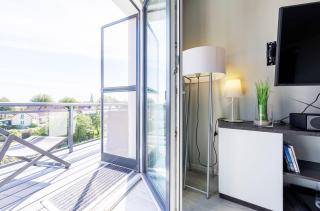 Boddenperle - 5-Sterne-Ferienwohnung mit Ostbalkon, 2 Bädern & Strandhaus-Charme - Wustrow - 9