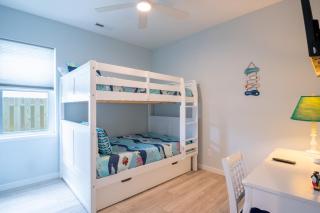 First Pet Fee all Summer Long at Tide and Seek - 4