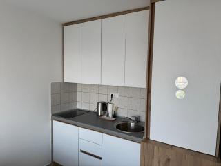 Skyline Prishtina Studio Apartment - Pristina - 7