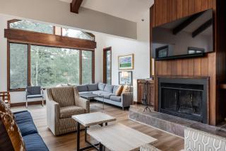 Deer Valley Little Belle Ultimate Ski Getaway, Sleeps 14, Luxury Design, Private Hot Tub, - Park City - 0