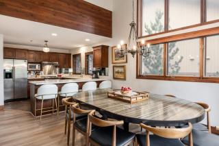 Deer Valley Little Belle Ultimate Ski Getaway, Sleeps 14, Luxury Design, Private Hot Tub, - Park City - 4