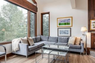 Deer Valley Little Belle Ultimate Ski Getaway, Sleeps 14, Luxury Design, Private Hot Tub, - Park City - 3