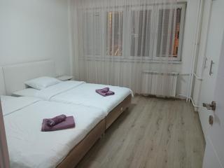 Premium Square Apartment - Skopje - 1