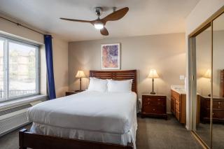 Great Location, Sleeps 4, 5 min drive to Ski & Bike Access, Shared Pool! - Park City - 1
