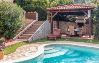 Beautiful Apartment In Pula With Wifi - 1