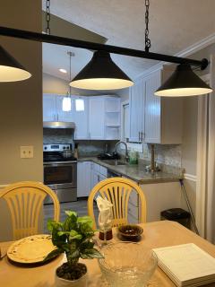 Charming Family Luxury Home - Winchester - 6
