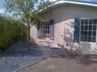 Waterside bungalow with terrace - Groede - 0