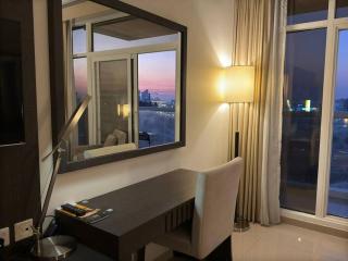 Stylish Studio With Amazing View - Dubai - 0