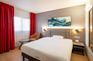 Hotel Tambourin - Vitry-le-François - 0