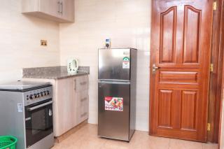 Honey Suite Two Bedroom Master & Suite Apartments - Nairobi - 8