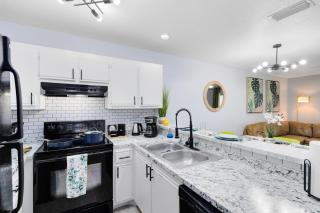 Oasis 205 - Rainforest Realm - 1