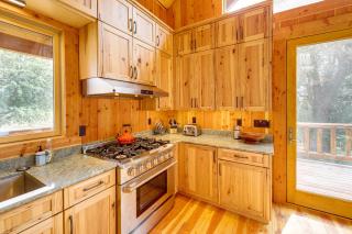 Nordic Style Lodge with Deck on 80 Acres in Arlee - 1