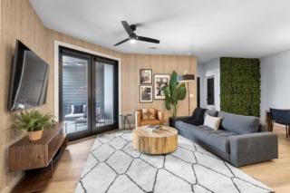 Electric - Odyssey -Top Floor West End 2 Bedroom - Minutes to Broadway - Nashville - 1