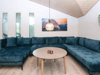 Luxury Retreat with Pool - By Traum Ferienwohnungen - 5