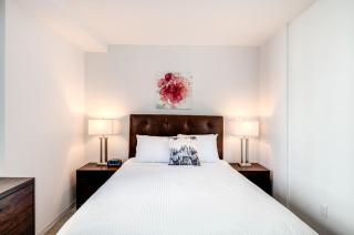 Private Apt Near Charles River - 5