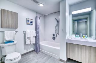 Luxury Apt Kendall Sq with Amenities - 3