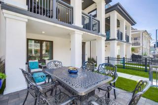 Steps 2 Ocean & Bay Luxury Belmont Park Dining - 1