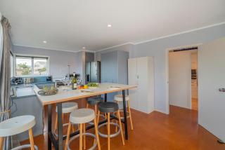 Across the Road to the Beach - Apartment - Whitianga - 5