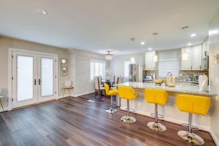 Silver Springs Home Walk to Downtown! - Silver Spring - 2