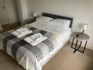 Large 4 bed detached house with parking - Newark upon Trent - 7