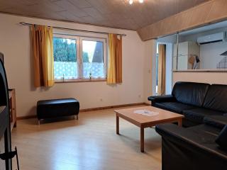 Ferienhaus mit Terrasse mitten im Grünen - Altwarp - 3