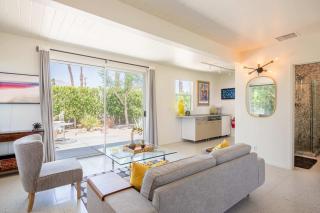 Lux Desert Retreat 4BR Pool Spa Stunning Views - Palm Springs - 6