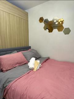 Shore Residences Mall of Asia Pool View 200mbps Free Wi-Fi - Manila - 3