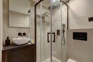 Cosy room inside Batignolles - L60 - París - 4