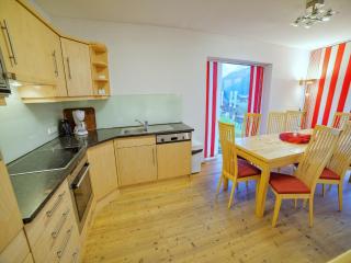 Holiday Home in Königsleiten with Swimming Pool - Wald im Pinzgau - 6