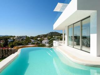 Villa in Can Pep Simo with Private Pool - Talamanca - 1