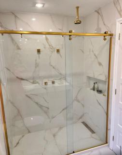 Casa super aconchegante com 5 Suítes e piscina! - 1