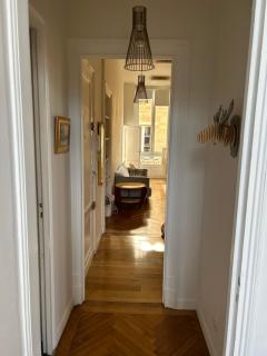 Fantastic 3-Room apartment heart of les Chartrons - Bordeaux - Bordeaux - 9