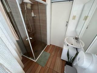 Quarto 2 Econômico com Ar Cond e Smart Tv Filmes - 2