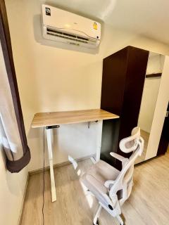 Lanta Sunshine Residence Apt 4 Two Bed Apartment with AC and Work Space - 1
