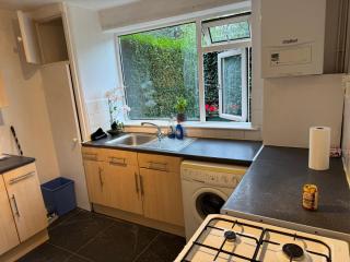 Beautiful 2 Bedroom Maisonette in East London - Ilford - 9