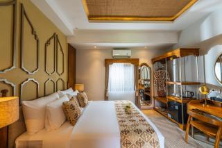 Puri Kantor Legacy - Heritage Palace - 0