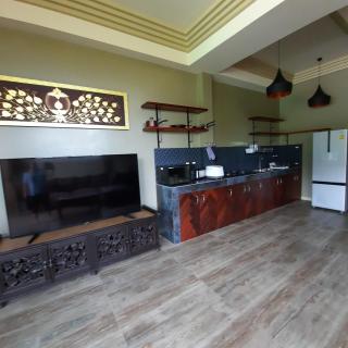 Naiharn high view villa - 1