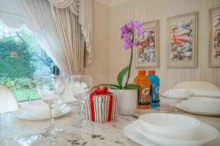 Garden Hotel 3-bedroom house for whole book - 7