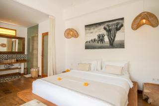 Villa Metisse by Villa Finder - Seminyak - 5