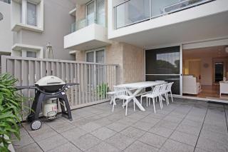 Beachfront on Bennetts Beaches Apartment 4 - Hawks Nest - 9