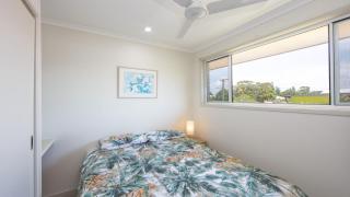 The Palms 3 - 6