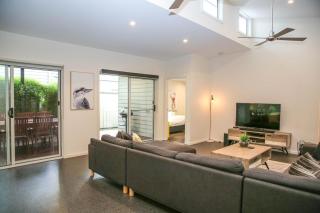 Decked Out At Bright - Bright - 8