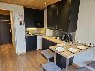 Studio confortable proche ESF - Balcon exposé ouest - FR-1-266-237 - Monginevro - 0
