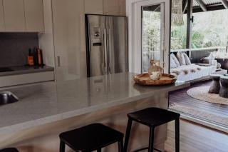 Yallambee Suffolk Park Beach Front - 2