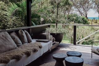 Yallambee Suffolk Park Beach Front - 8